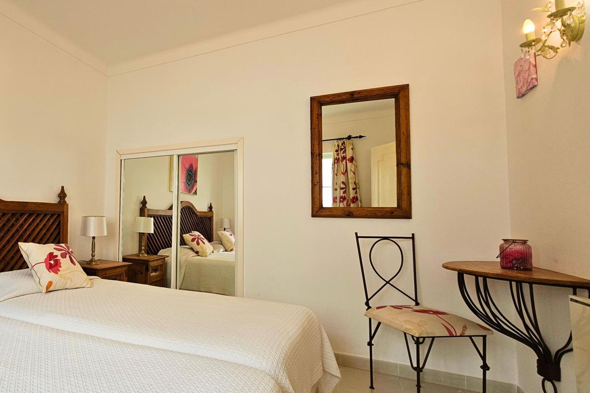Quinta Da Floresta - Santo Antonio Villas, Golf & Spa Budens Dış mekan fotoğraf